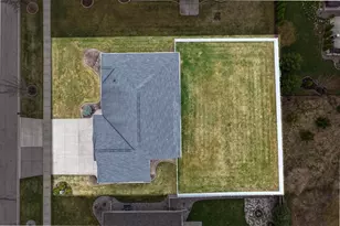 3165 Howard View Ln, Green Bay, WI 54313 - Photo 29