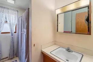 801 Caroline St, Neenah, WI 54956 - Photo 21