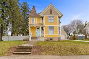 1301 Dodge St, Kewaunee, WI 54216 - Photo 1