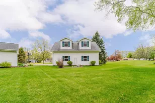 1966 Sky Ranch Ave, Oshkosh, WI 54904 - Photo 51