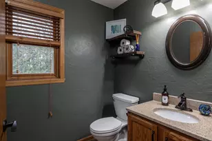 1966 Sky Ranch Ave, Oshkosh, WI 54904 - Photo 19