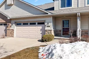 1274 Bayport Terrace, Green Bay, WI 54313 - Photo 3