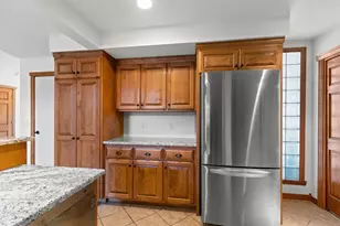 1274 Bayport Terrace, Green Bay, WI 54313 - Photo 9