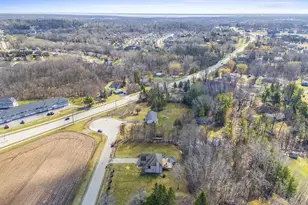 3757 Woodland Rd, Green Bay, WI 54313 - Photo 47
