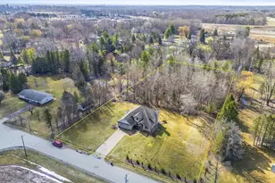 3757 Woodland Rd, Green Bay, WI 54313 - Photo 3