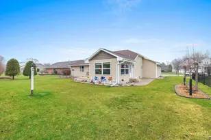 3519 Sandgate Castle Dr, Green Bay, WI 54313 - Photo 43