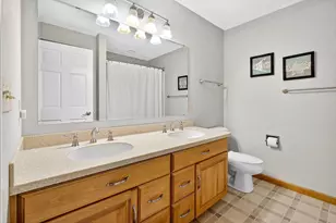 478 Hawthorne St, Neenah, WI 54956 - Photo 53