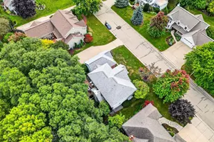 478 Hawthorne St, Neenah, WI 54956 - Photo 71