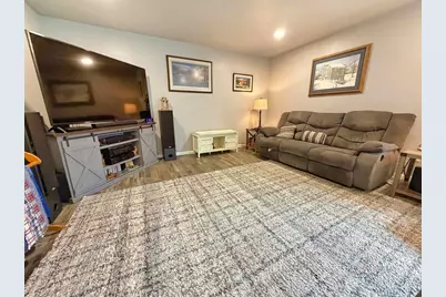 2623 Oakcrest Drive, Neenah, WI 54956 - Photo 13