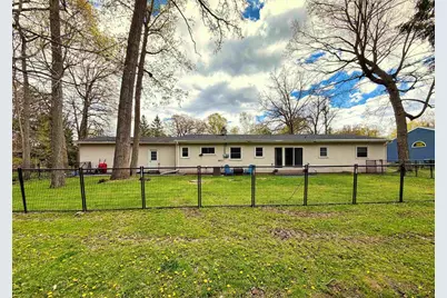 2623 Oakcrest Drive, Neenah, WI 54956 - Photo 45
