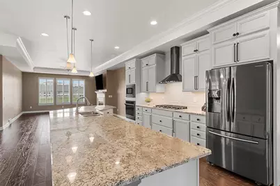200 Raccoon Berry Way, Green Bay, WI 54311 - Photo 9