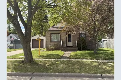 109 E 11th Street, Kaukauna, WI 54130 - Photo 1