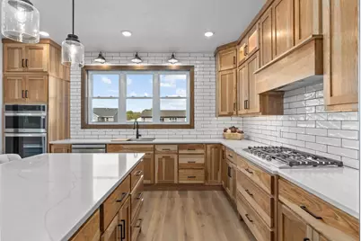 N9259 Anton Street, Appleton, WI 54915 - Photo 9