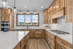 N9259 Anton St, Appleton, WI 54915 - Photo 9