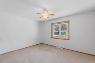 2540 Havenwood Dr, Oshkosh, WI 54904 - Photo 19