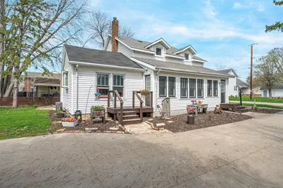 210 4th Street, Winneconne, WI 54986 - Photo 1
