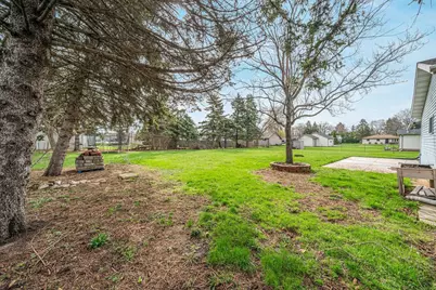 727 Dawn Court, Neenah, WI 54956 - Photo 31