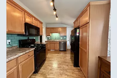 724 Oklahoma Street, Appleton, WI 54915 - Photo 9