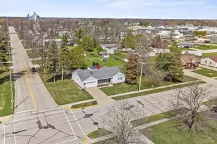 311 Cedar St, Pulaski, WI 54162 - Photo 59
