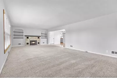 311 Cedar Street, Pulaski, WI 54162 - Photo 7