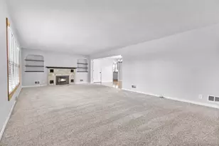 311 Cedar St, Pulaski, WI 54162 - Photo 7