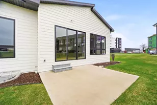 396 Aldon Cir, Green Bay, WI 54304 - Photo 37