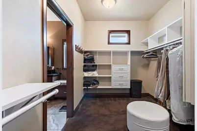 1294 Sedona Circle, Hobart, WI 54115 - Photo 27