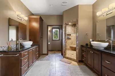 1294 Sedona Circle, Hobart, WI 54115 - Photo 23