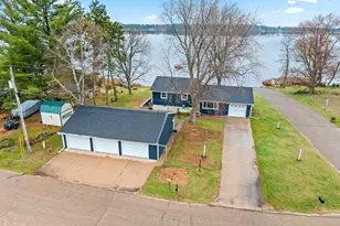 E5760 Waukaunaka St, Weyauwega, WI 54983 - Photo 43