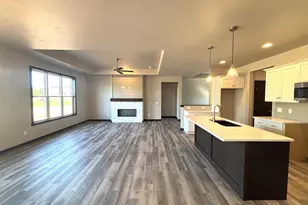 659 Reed St, Neenah, WI 54956 - Photo 7
