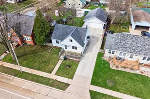 1013 Harrison St, Neenah, WI 54956 - Photo 45