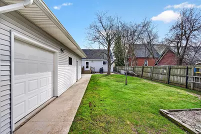 1013 Harrison Street, Neenah, WI 54956 - Photo 37