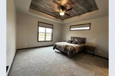 715 Reed Street, Neenah, WI 54156 - Photo 5