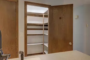 720 Indianwood Ct, Neenah, WI 54956 - Photo 19