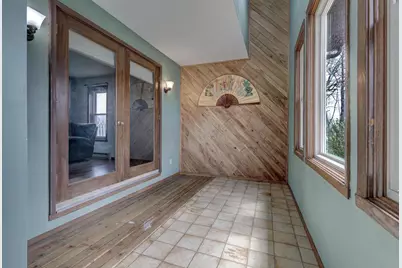 720 Indianwood Court, Neenah, WI 54956 - Photo 11
