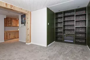 720 Indianwood Ct, Neenah, WI 54956 - Photo 35