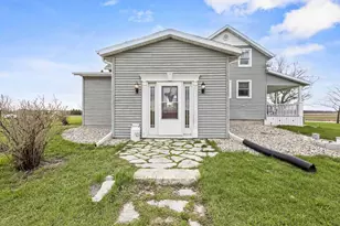 W3665 Faro Springs Rd, Hilbert, WI 54129 - Photo 41