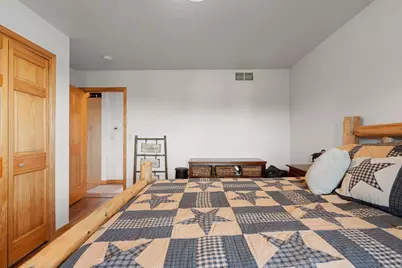 E5528 Hanson Road, Manawa, WI 54949 - Photo 23