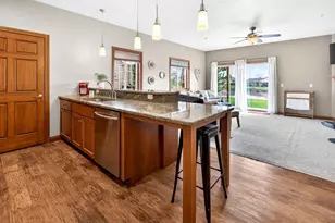 2362 Plank Cir, Appleton, WI 54915 - Photo 9