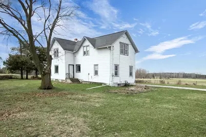 W5136 Brusewitz Road, Black Creek, WI 54106 - Photo 5