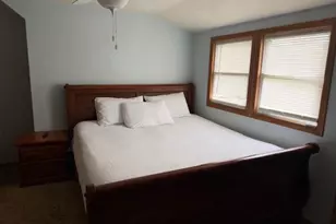 1310 Bismarck St, Green Bay, WI 54302 - Photo 7