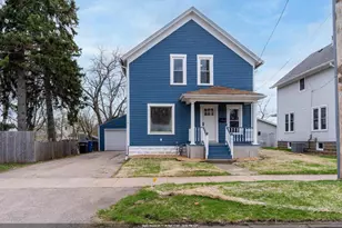 29 Tennessee Ave, Oshkosh, WI 54901 - Photo 1