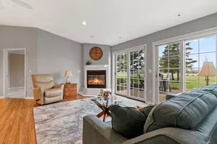 1517 River Pines Dr, Green Bay, WI 54311 - Photo 7