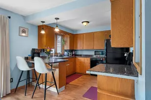 142 Peckham St, Neenah, WI 54956 - Photo 15