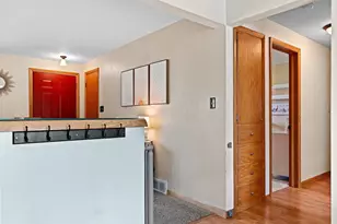 142 Peckham St, Neenah, WI 54956 - Photo 23