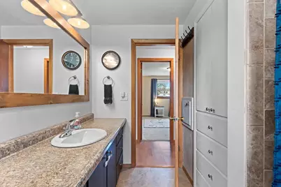 142 Peckham Street, Neenah, WI 54956 - Photo 29