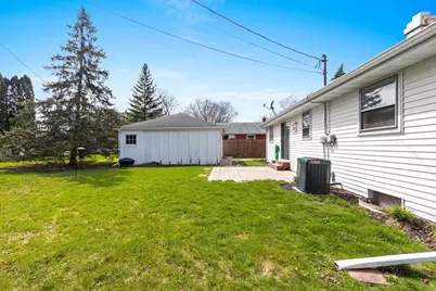 142 Peckham Street, Neenah, WI 54956 - Photo 5