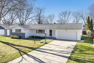 3012 Lawndale Dr, Green Bay, WI 54311 - Photo 29
