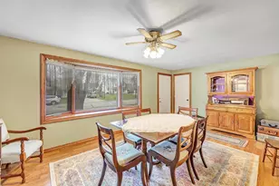 2429 Downy St, Green Bay, WI 54303 - Photo 11