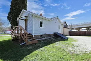 196 N Brooke St, Fond du Lac, WI 54935 - Photo 5